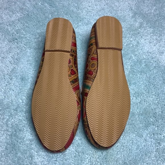 Boho Leather Moroccan Tassel Loafers | Hand Crafted - Picture 5 of 8